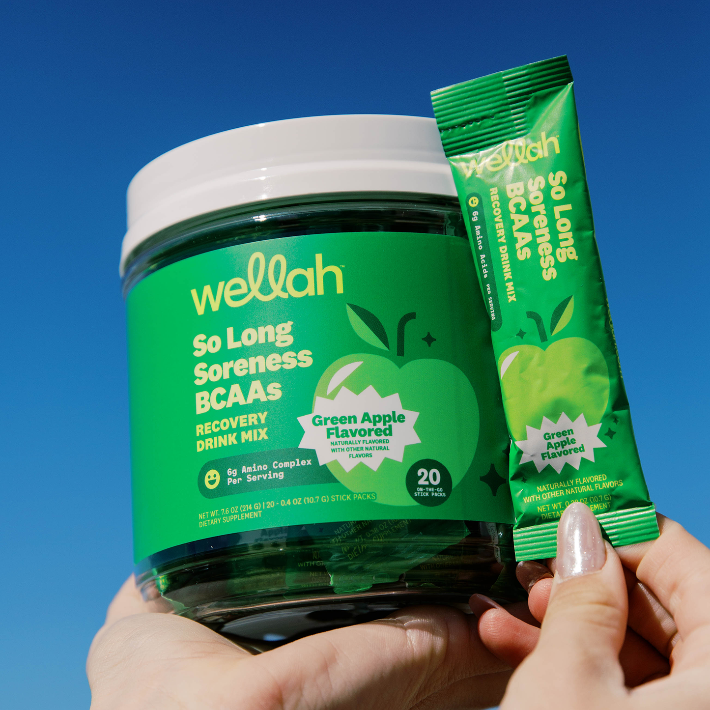 Green apple flavored BCAAs stick packs for women
