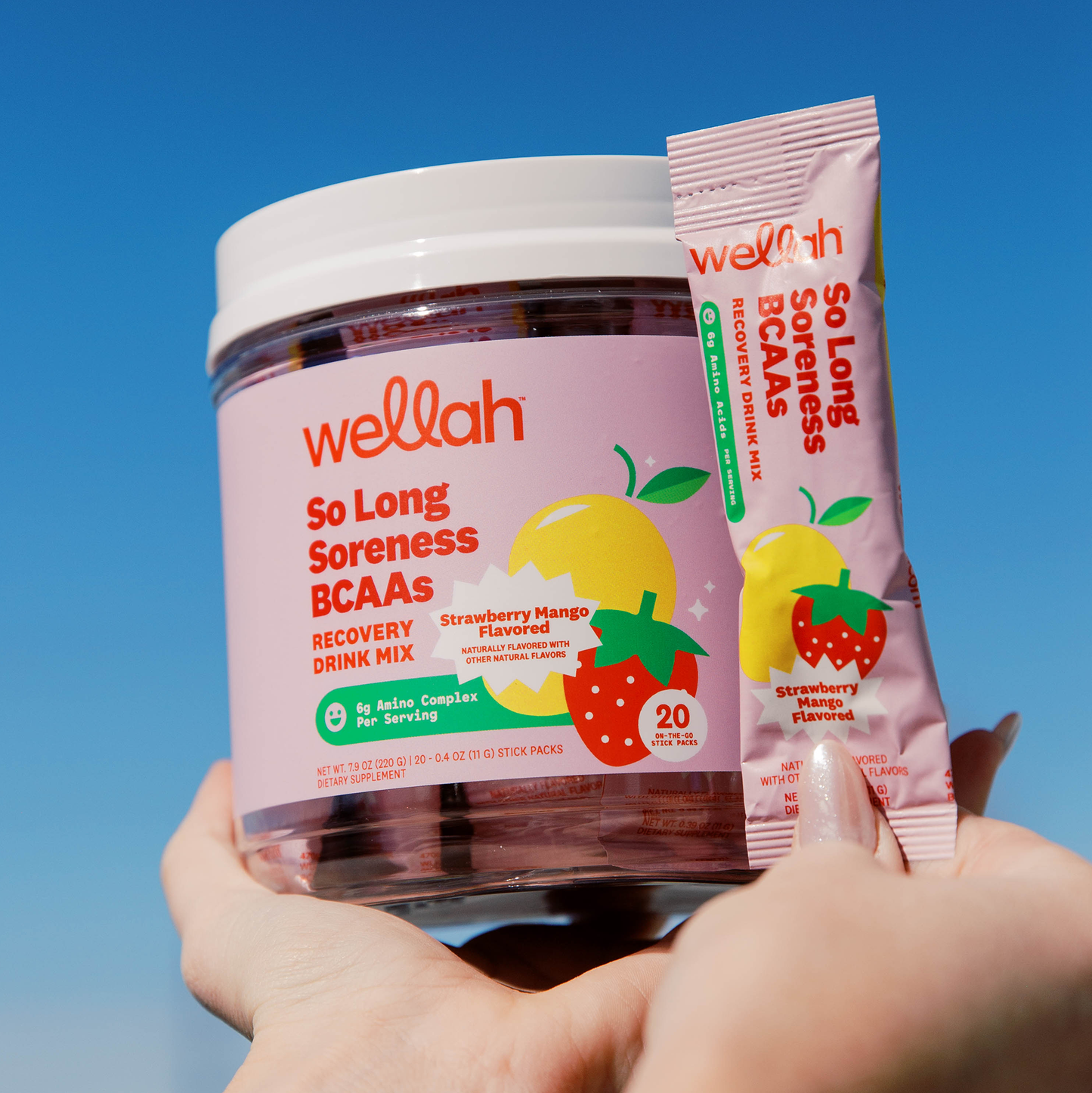 Strawberry mango flavored BCAAs stick packs for women